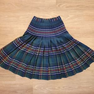 1950s wool skirt in emerald green tartan sz xs